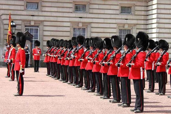 London Landmark Walking Tour & Ride The London Eye - Private Guide for Personalized Itinerary