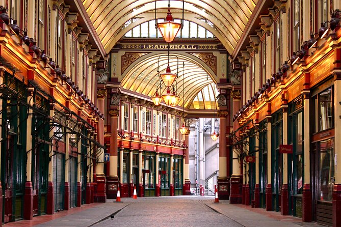 London Local Fashion Designers Shopping Tour With a Stylist - Additional Information