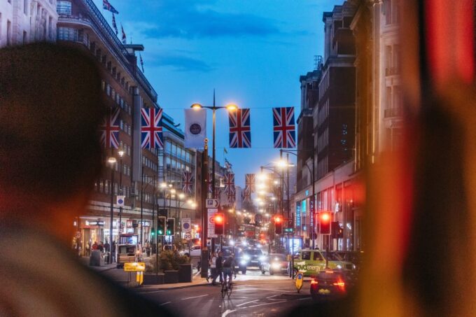 London: London by Night Sightseeing Open-Top Bus Tour - Iconic Landmarks Showcased