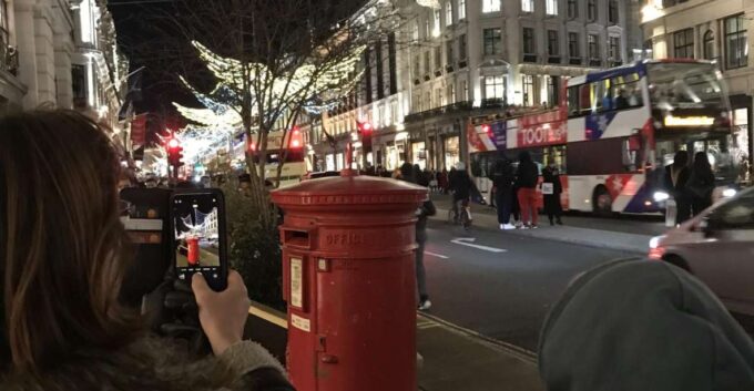 London: Magical Christmas Lights Walking Tour! - Cancellation Policy
