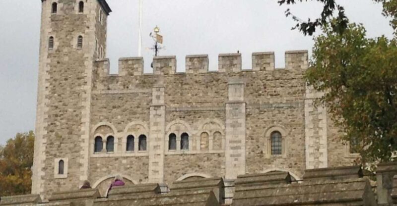 London: Medieval London Self-Guided Audio Tour - Downloading the Tour