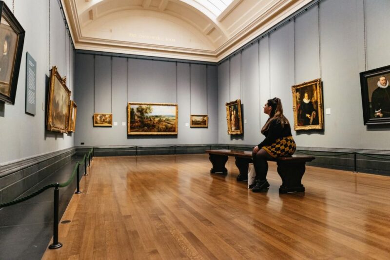 London: National Gallery Guided Tour With Art Expert Guide - Key Points