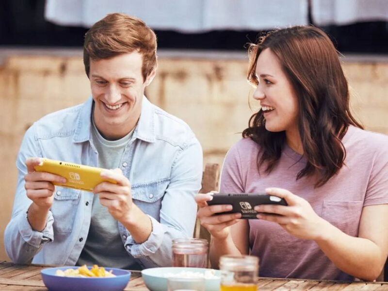 London: Nintendo Switch Gaming Console Rental - Key Points