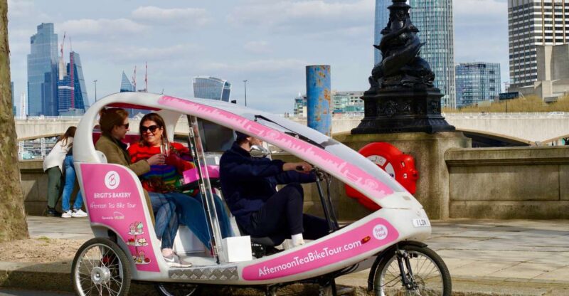 London: Pedicab Bike Tour With Afternoon Tea - Meeting Point
