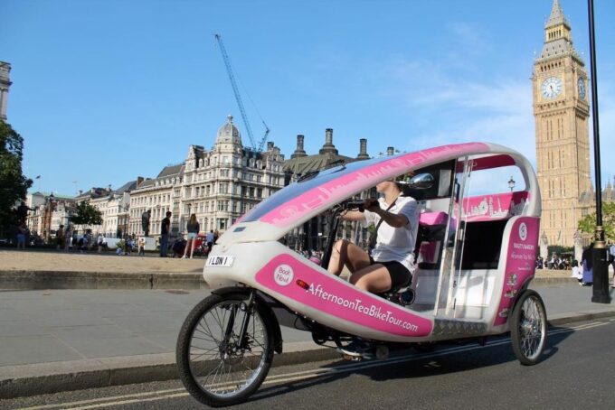 London: Pedicab Bike Tour With Afternoon Tea - Tour Experience
