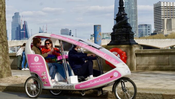 London: Pedicab Bike Tour With Afternoon Tea - Recap