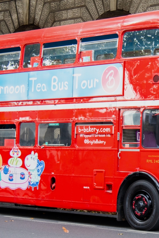 London: Peppa Pig Afternoon Tea Bus Tour With Audio Guide - Peppa Pig Audio Guide Features