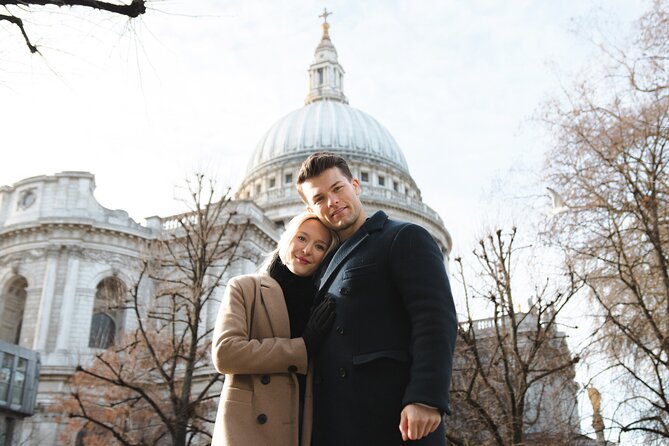 London: Photoshoot at St.Pauls Cathedral & Millennium Bridge - Location and Pricing