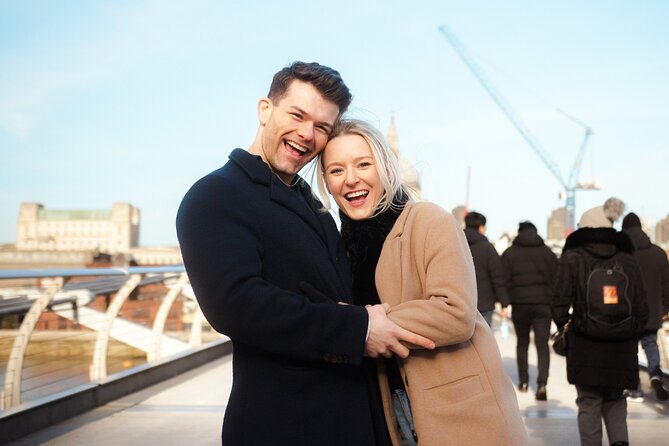London: Photoshoot at St.Pauls Cathedral & Millennium Bridge - Meeting and End Point