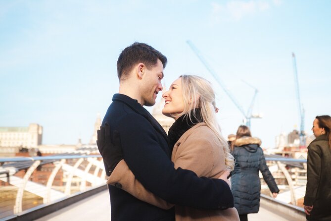 London: Photoshoot at St.Pauls Cathedral & Millennium Bridge - Booking Details