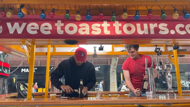 London: Piccadilly and Soho Beer Bike Tour - Iconic Landmarks and Photo Ops