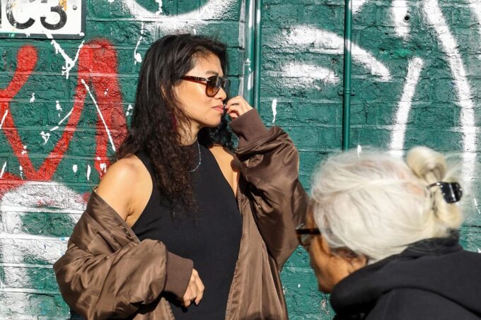 London: Private 2-Hour Photo Shoot at East End Street Art - Iconic Backdrops and Hidden Gems