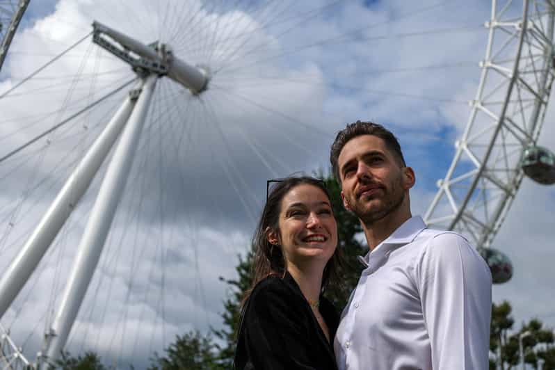 London: Private 2-Hour Professional Photo Shoot at Landmarks - Photography Services