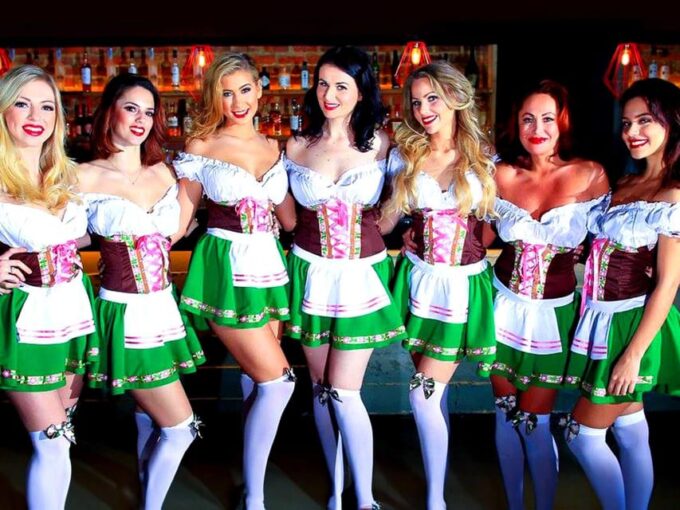 London: Private Bar Maid-led Pub Crawl - Frequently Asked Questions
