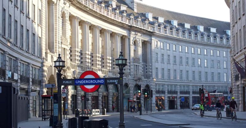 London: Private Black Taxi Tour With Pickup and Big Ben - Good To Know