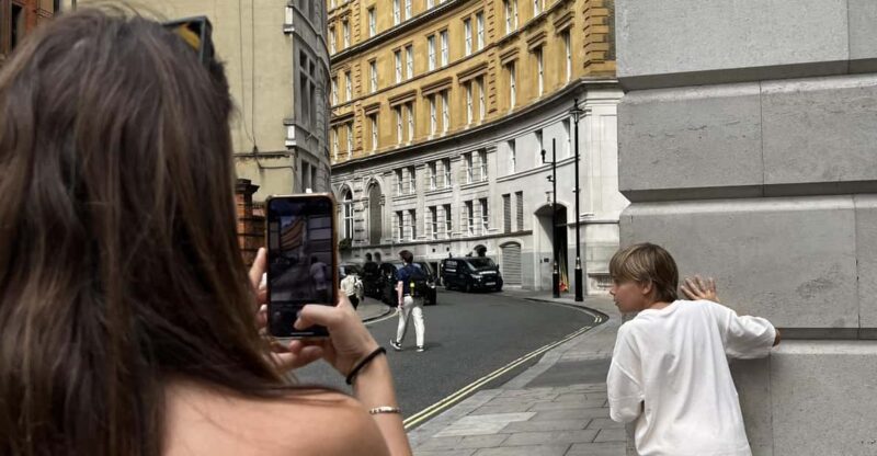 London: Private Family Harry Potter Movie Locations & Cruise - Itinerary Highlights