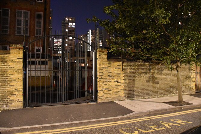 London Private Jack The Ripper Tour - Accessibility and Requirements