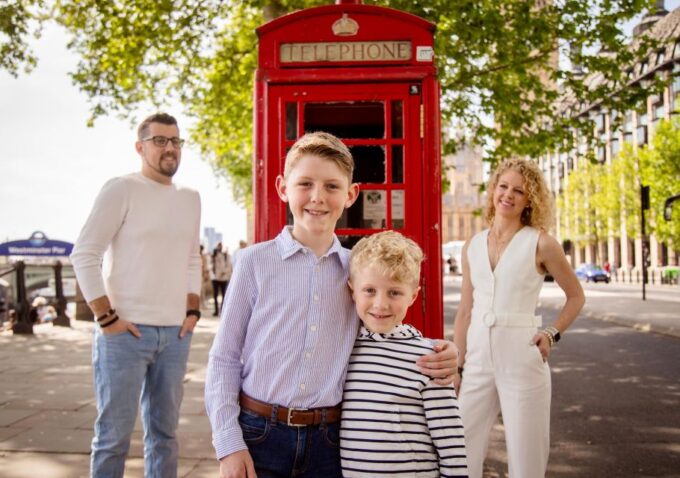 London: Private Landmarks Photoshoot With Video Clip Option - Reservation and Cancellation