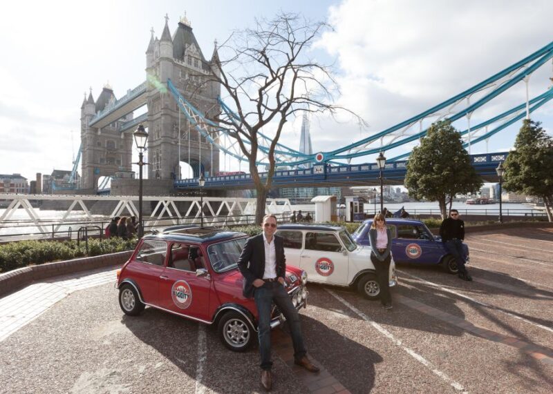 London: Private Panoramic 2-Hour Tour in a Classic Car - Tour Duration and Inclusions/Exclusions