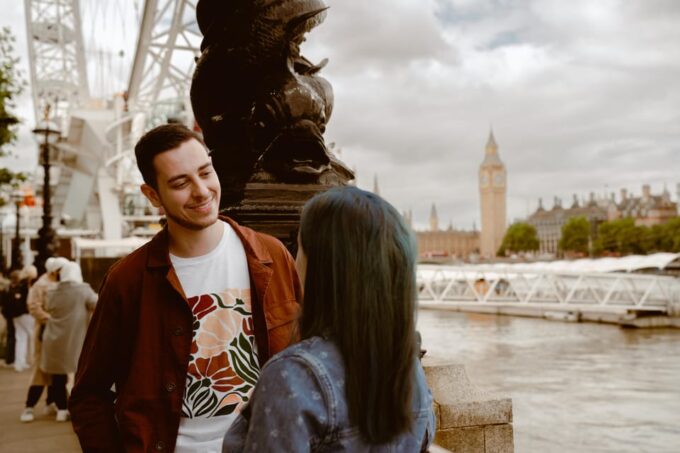 London: Private Photography With Professional Photographer - Accessibility and Restrictions