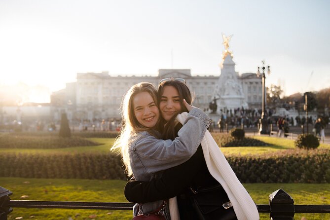London : Private Photoshoot Outside Buckingham Palace - Meeting and Pickup Information