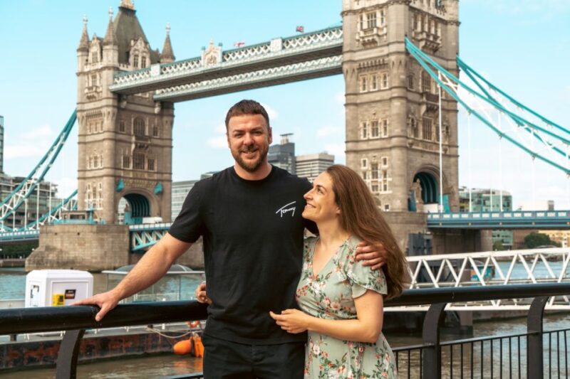 London: Professional Photoshoot at Tower Bridge - Professional Photographers Expertise