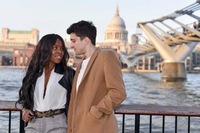 London: Professional Private Photoshoot and Edited Photos - Booking and Payment Information