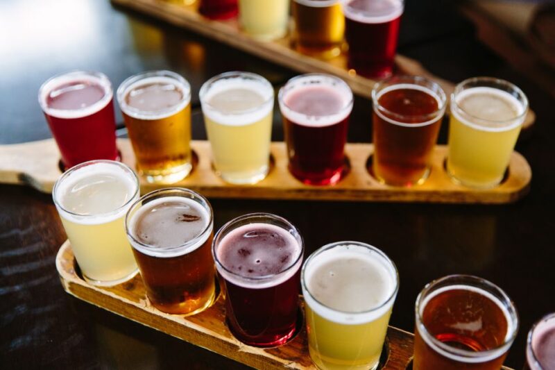 London: River Thames Evening Bike Tour With Beer Tasting - Beer Tasting Experience