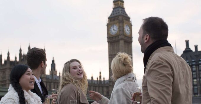 London: River Thames Evening Cruise With Bubbly and Canapés - Recap
