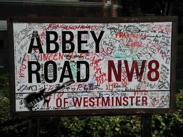 London: Rock N Roll History Tour - Highlights of the Tour