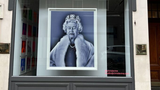 London: Royal Historic Pubs Walking Tour - Inclusions and Exclusions