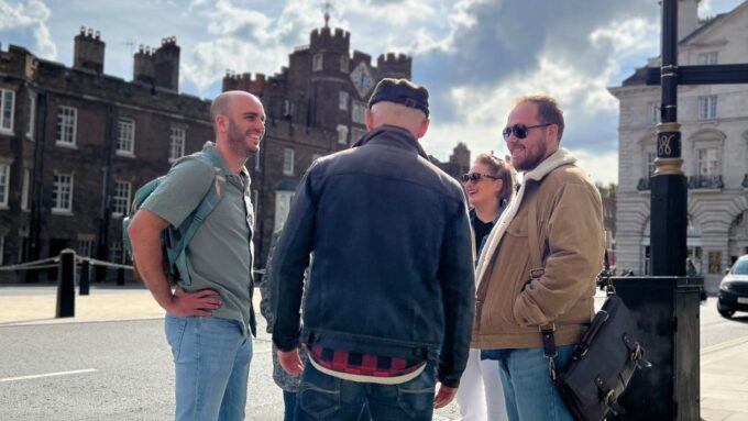 London: Royal Historic Pubs Walking Tour - Suitability and Requirements