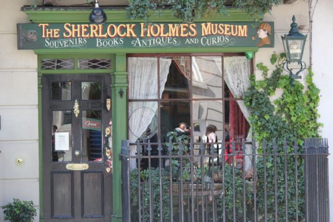 London: Sherlock Holmes Guided City Walking Tour - Frequently Asked Questions