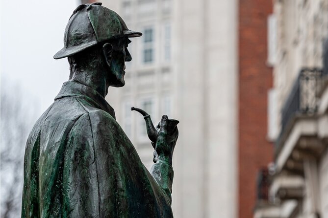 London Sherlock Holmes-Inspired Puzzle App Game - Whats Included