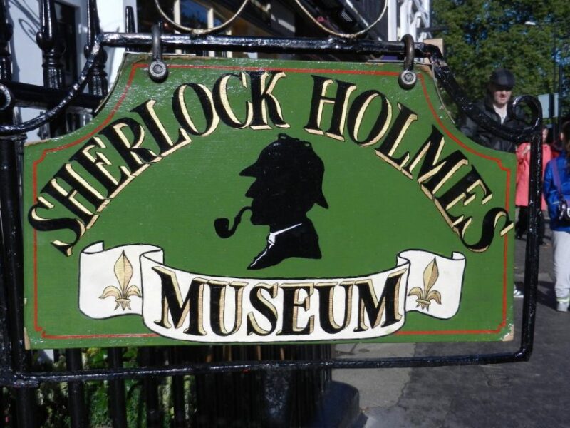 London: Sherlock Holmes Museum & Westminster Walking Tour - Meeting Point