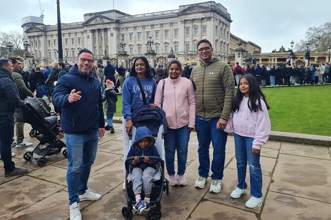 London Sightseeing Private Black Cab Tour + Hotel Pick Up - Experience Highlights