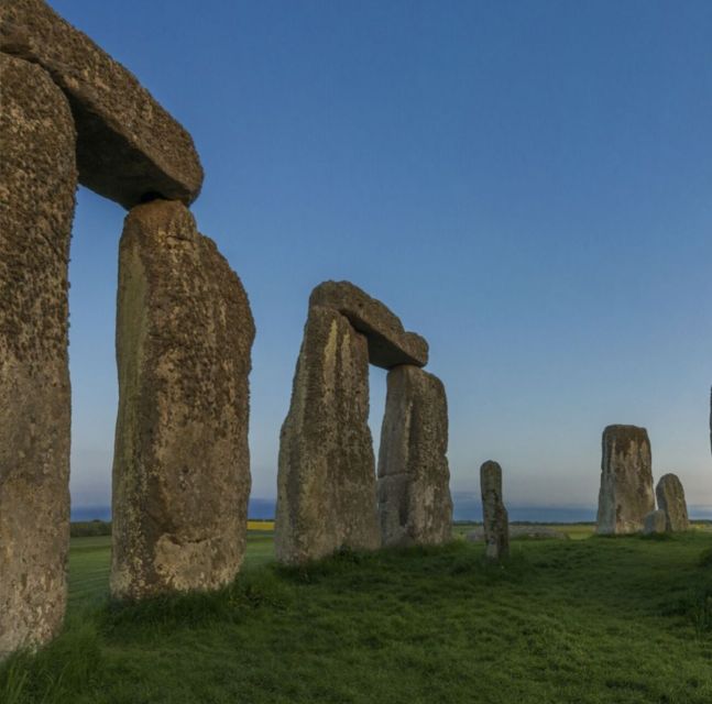 London: Stonehenge 6 Hour Tour By Car With Entrance Ticket - Included in the Package