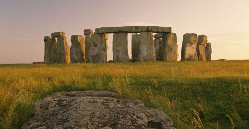London: Stonehenge, Bath, Lacock, & Avebury Small Group Tour - Itinerary