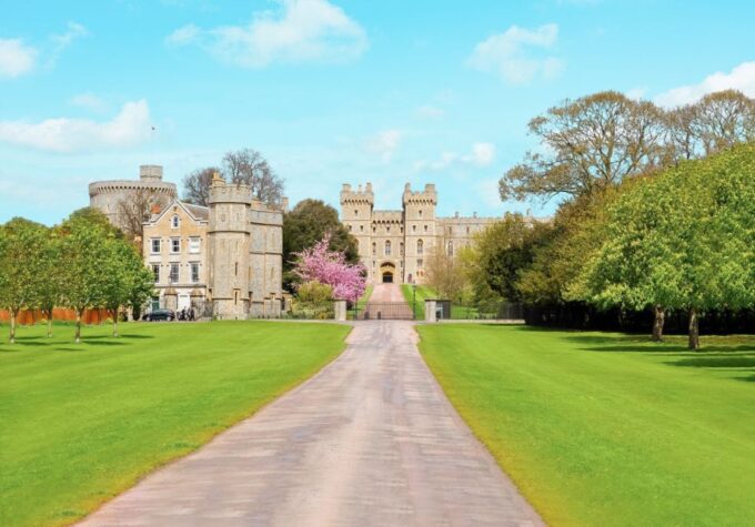 London: Stonehenge, Windsor, and Bath Day Trip by Bus - Important Information