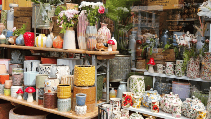 London: Sunday Market Tour With a Local Guide - Tour Experience