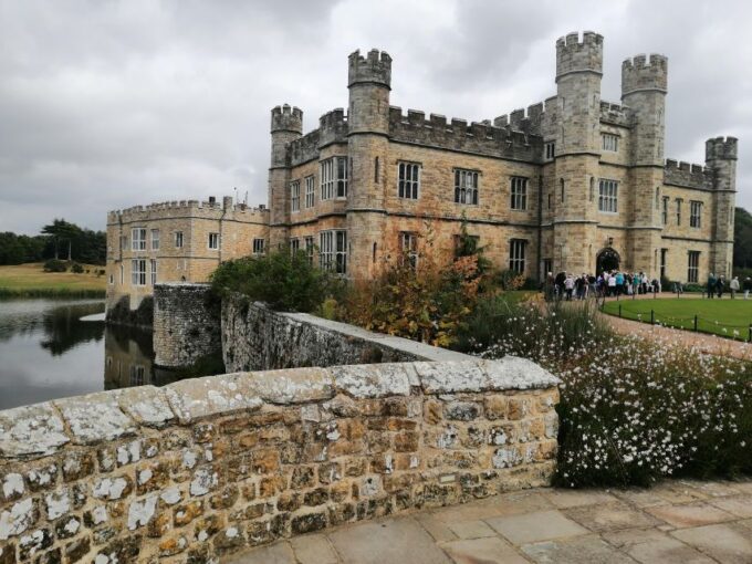 London to Dover Port via Dover & Leeds Castle Private - Contact Details