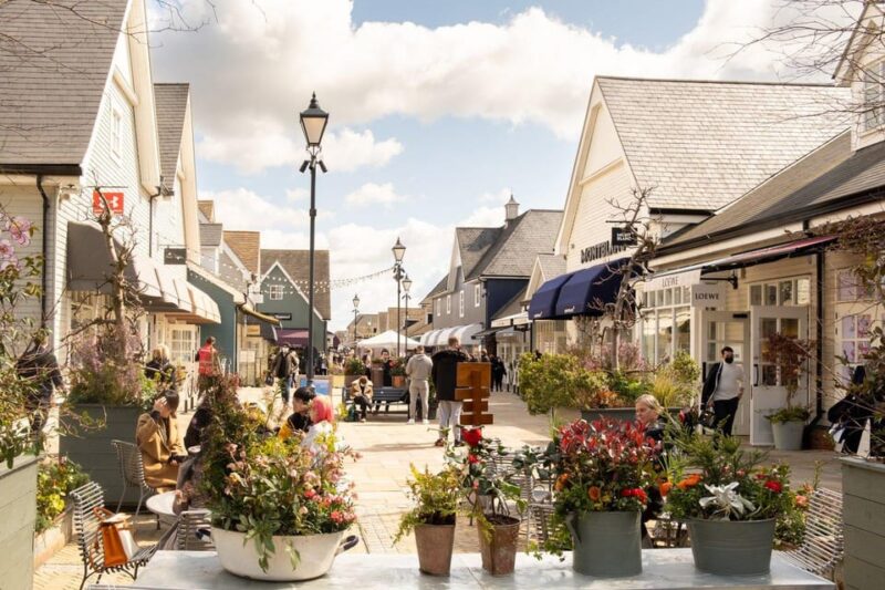 London to Oxford & Bicester Village Tour Return - Booking Information