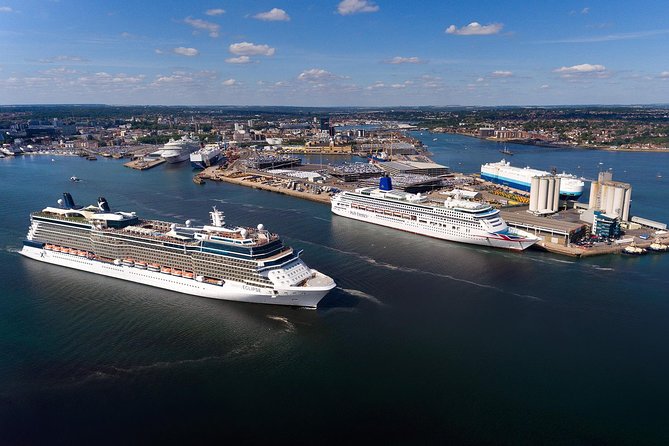 London to Southampton Cruise Transfer Private Sedan - Luggage and Accessibility