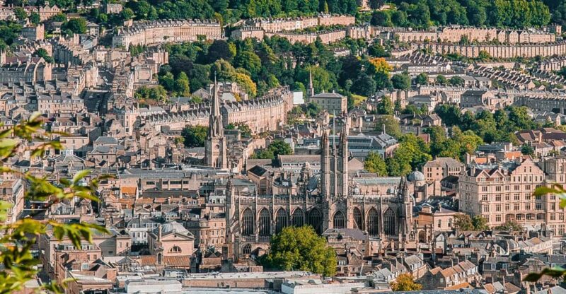 London: Tour of Bath With Guide - Mini Van - Languages Available