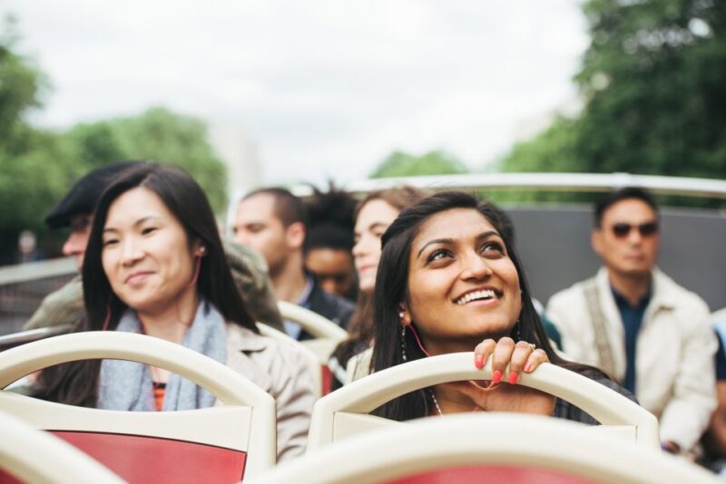 London: Tower of London, Hop-on, Hop-off Bus & River Cruise - Key Points