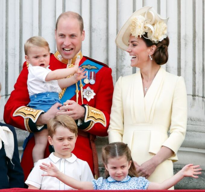 London: VIP Kensington Palace & Gardens Royal Tea Experience - British Royalty Histories