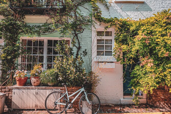 London Walks - 12 Self-Guided Audio Walking Tours - Exploring Iconic Landmarks