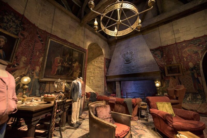 London: Warner Bros. Studio Tour With Transfers - Booking and Departure Details
