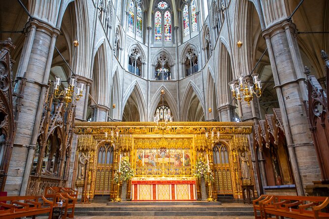 London Westminster Abbey Fast-Track Tickets With Guide and Pickup - Exploring Westminster Abbey