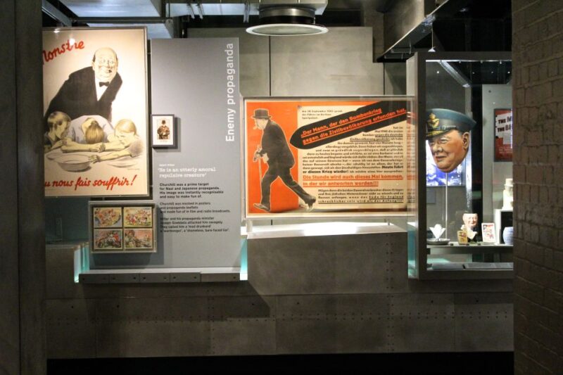 London: Westminster WW2 Tour & Churchill's War Rooms Ticket - Photo Stops in Westminster
